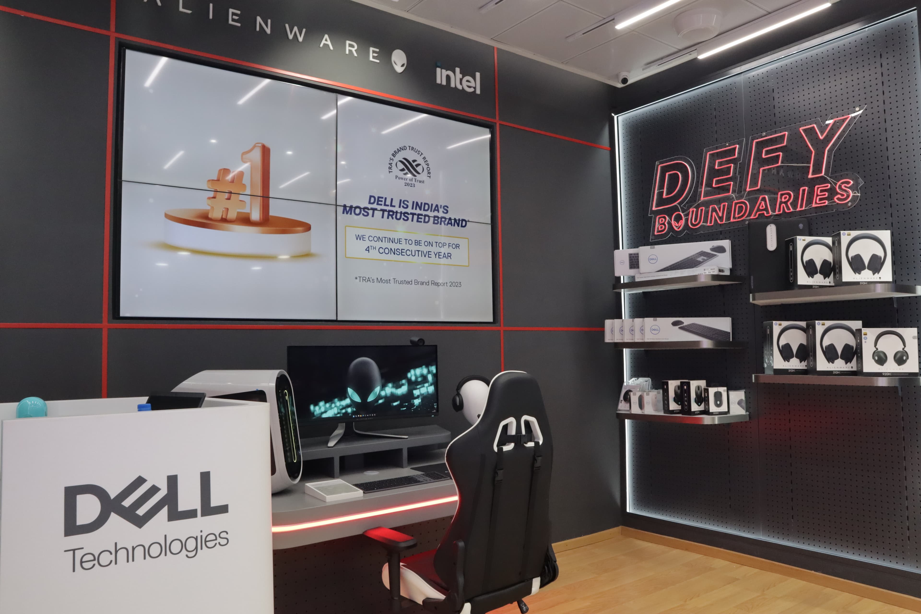 Dell Exclusive Store Galaxy Computech, E Mall — photo 5