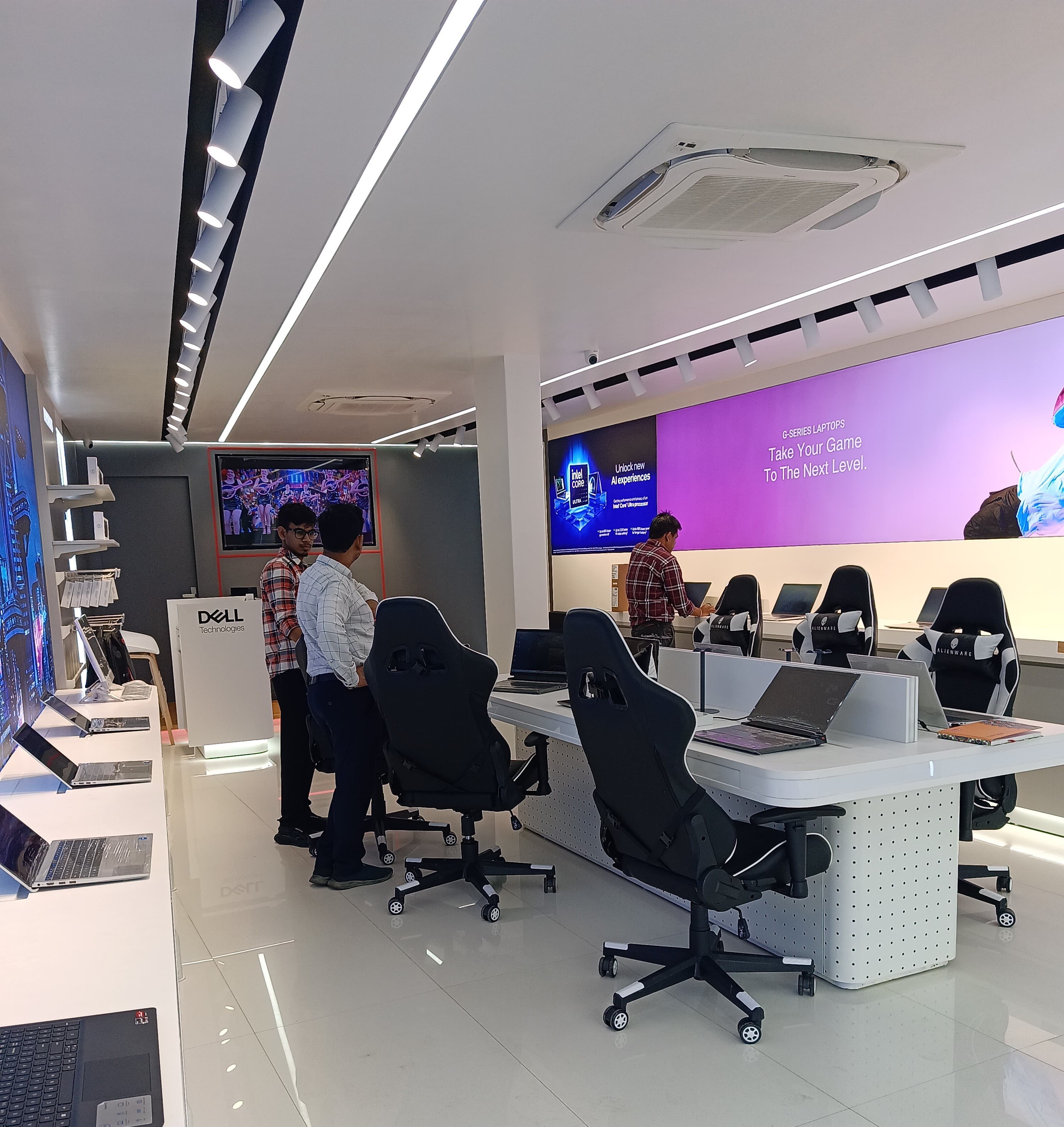 Dell Exclusive Store Sector 8 Rohini, New Delhi — photo 3