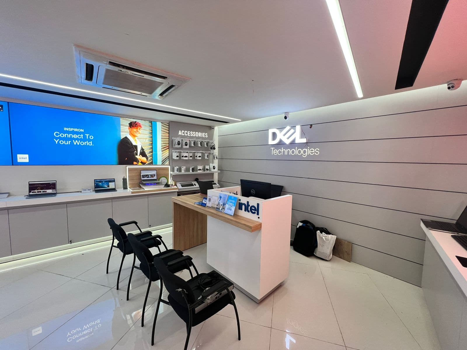 Dell Exclusive Store New BEL Road, Mathikere — photo 3