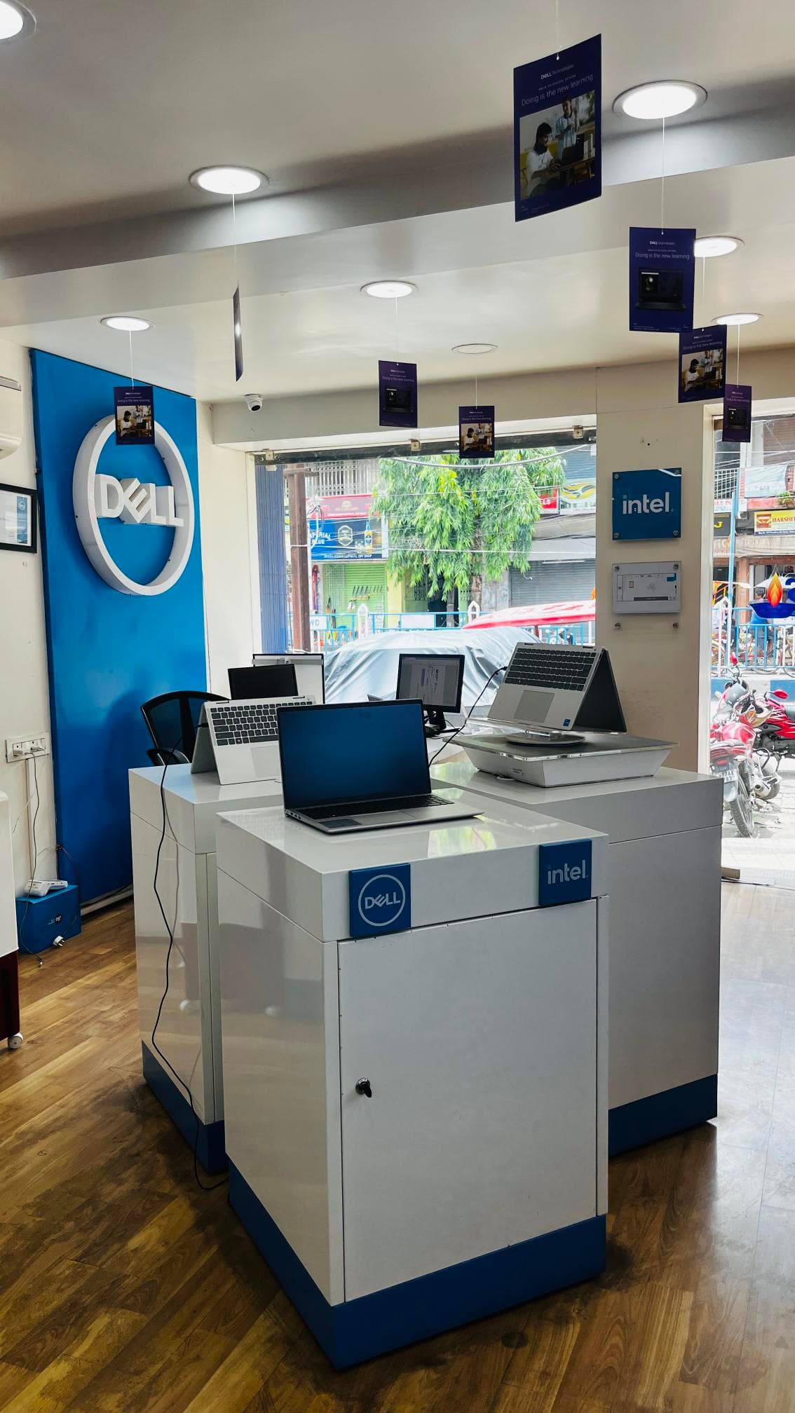 Dell Exclusive Store Siliguri — photo 4
