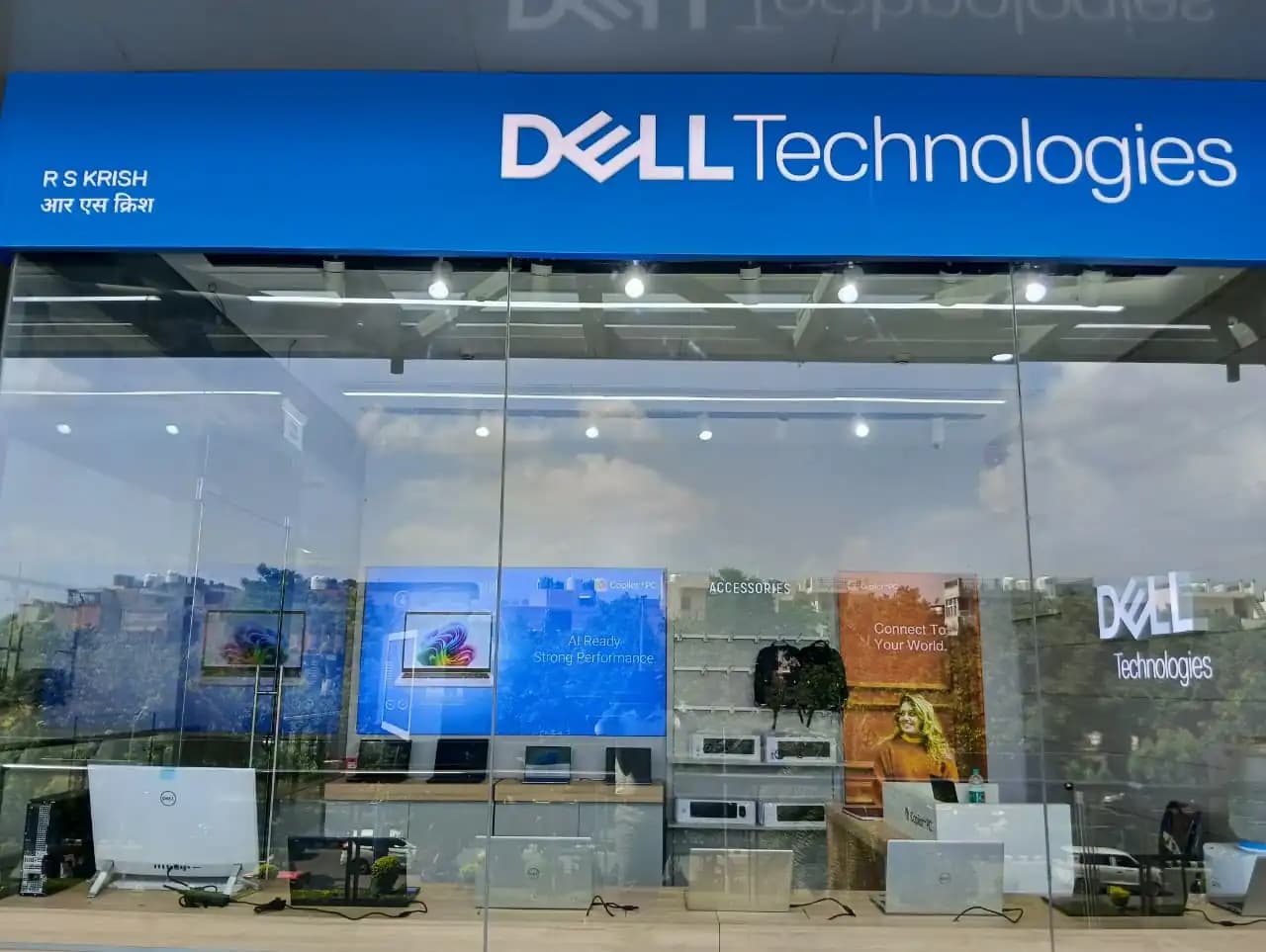 Dell Exclusive Store Vegas Mall, Dwarka — photo 3