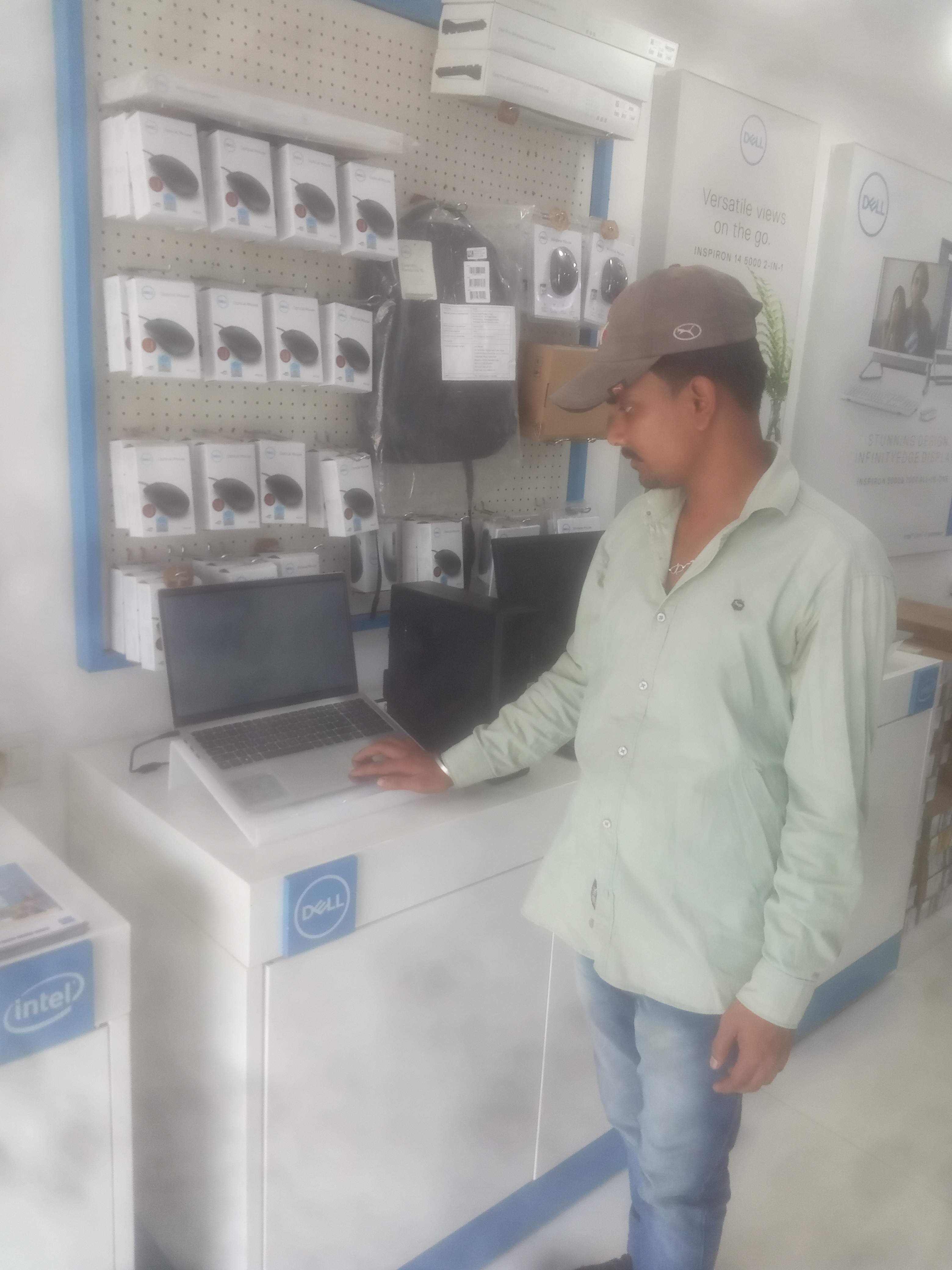 Dell Exclusive Store Purnea — photo 4