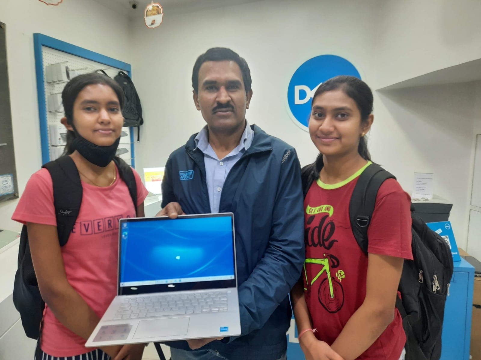 Dell Exclusive Store Dell Exclusive Store CMD Chowk, Bilaspur — photo 5