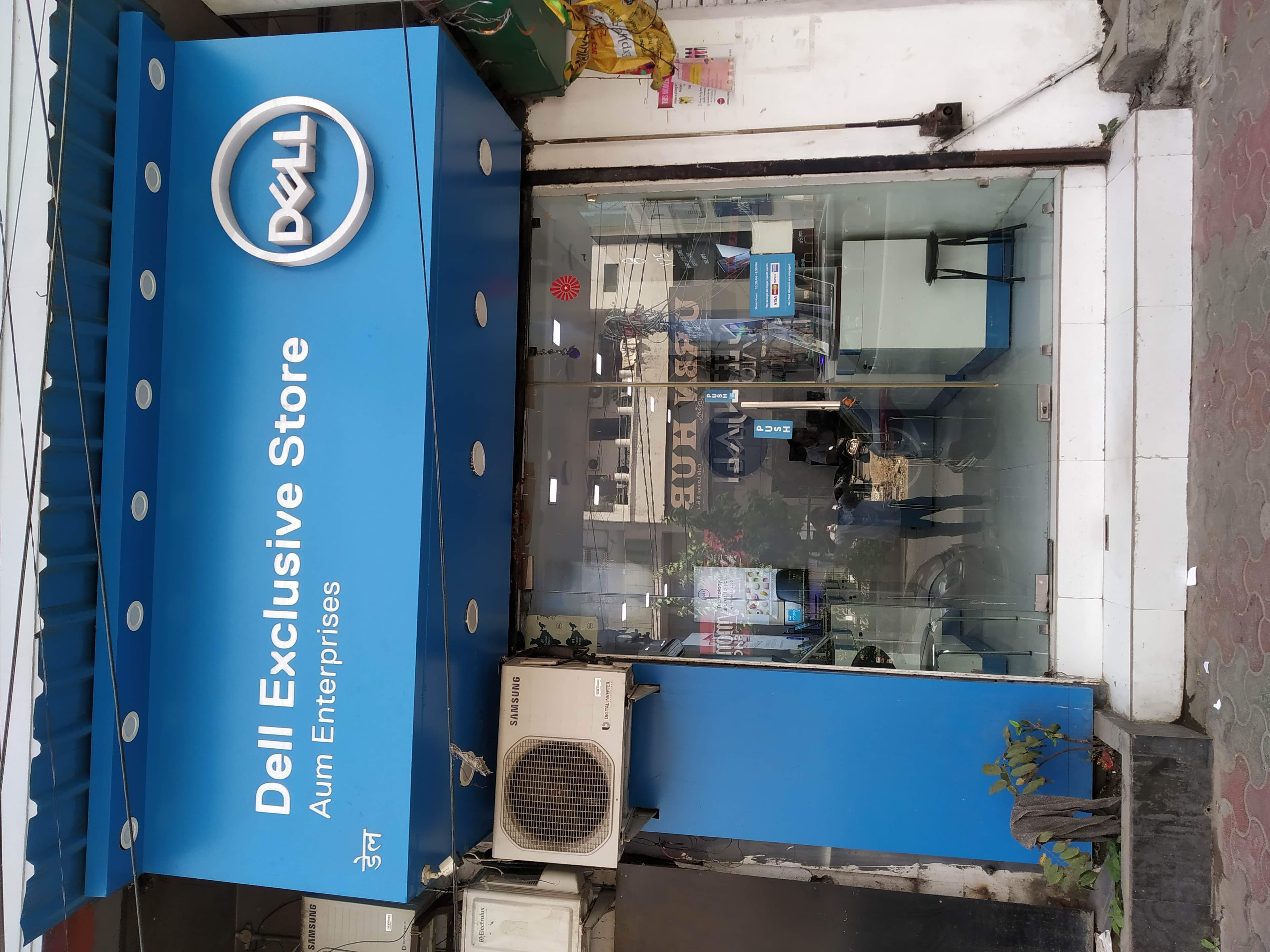 Dell Exclusive Store Kamla Nagar — photo 1