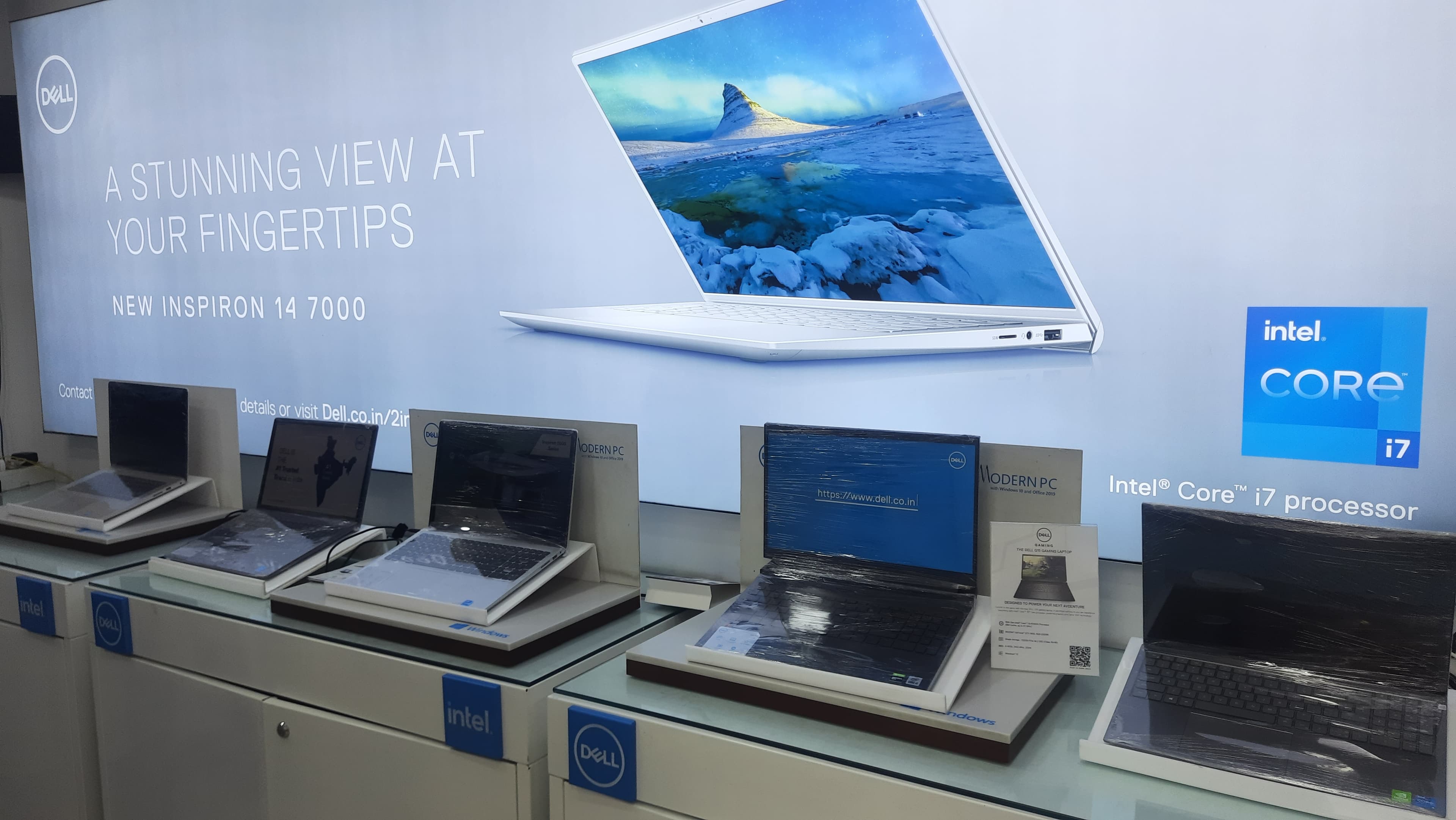 Dell Exclusive Store Janakpuri — photo 4