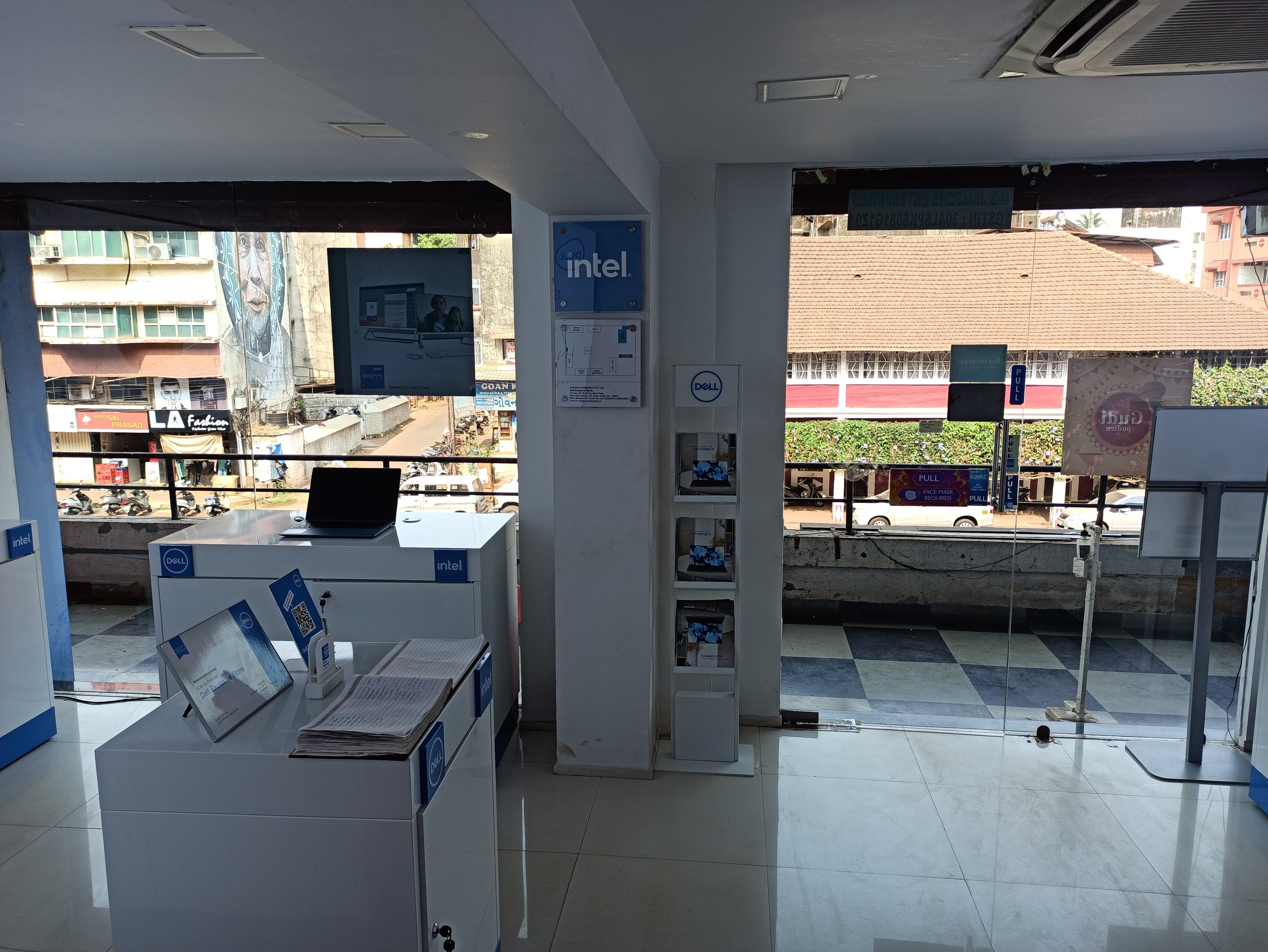 Dell Exclusive Store Panajim — photo 3