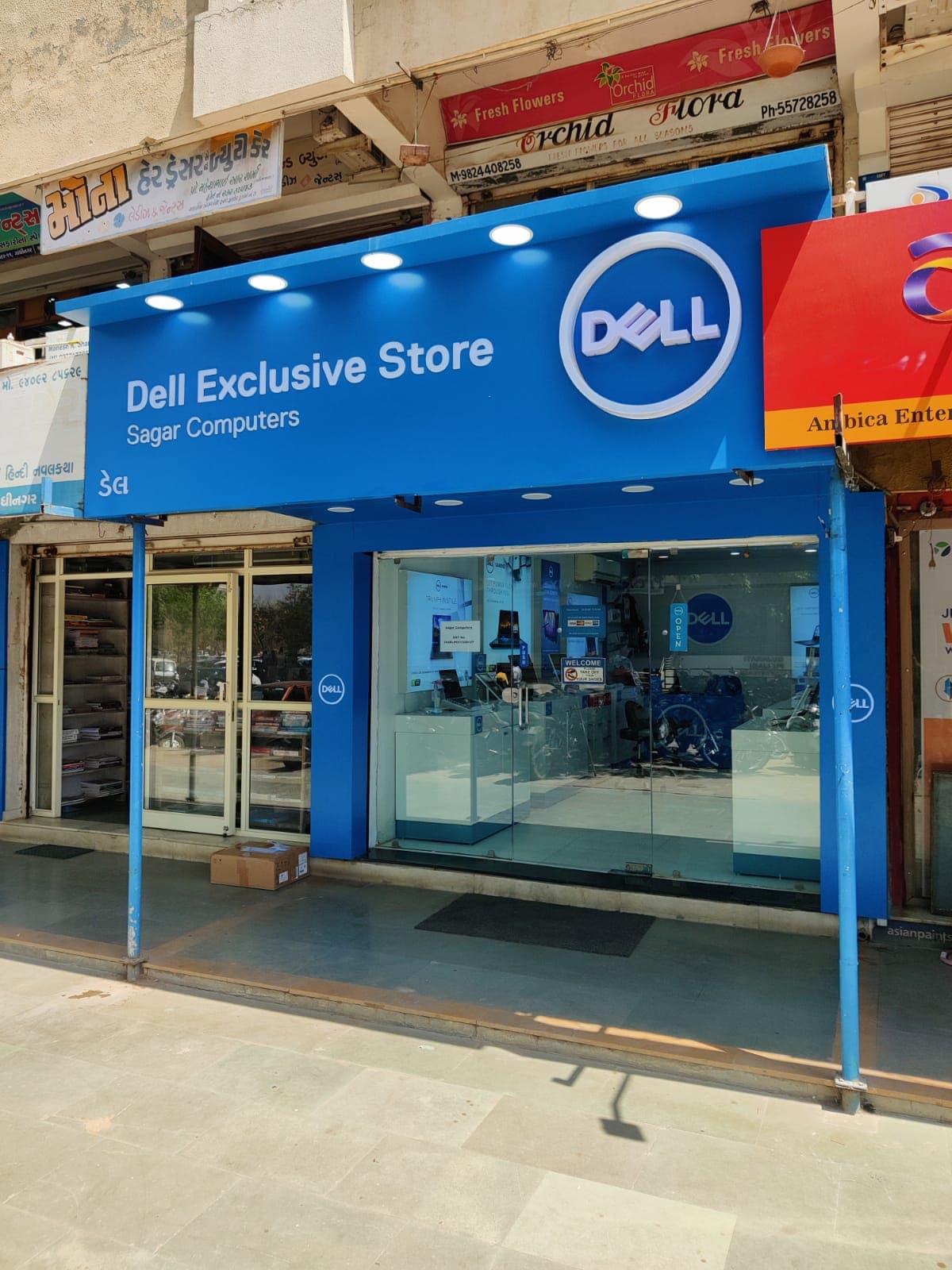 Dell Exclusive Store Gandhinagar — photo 4