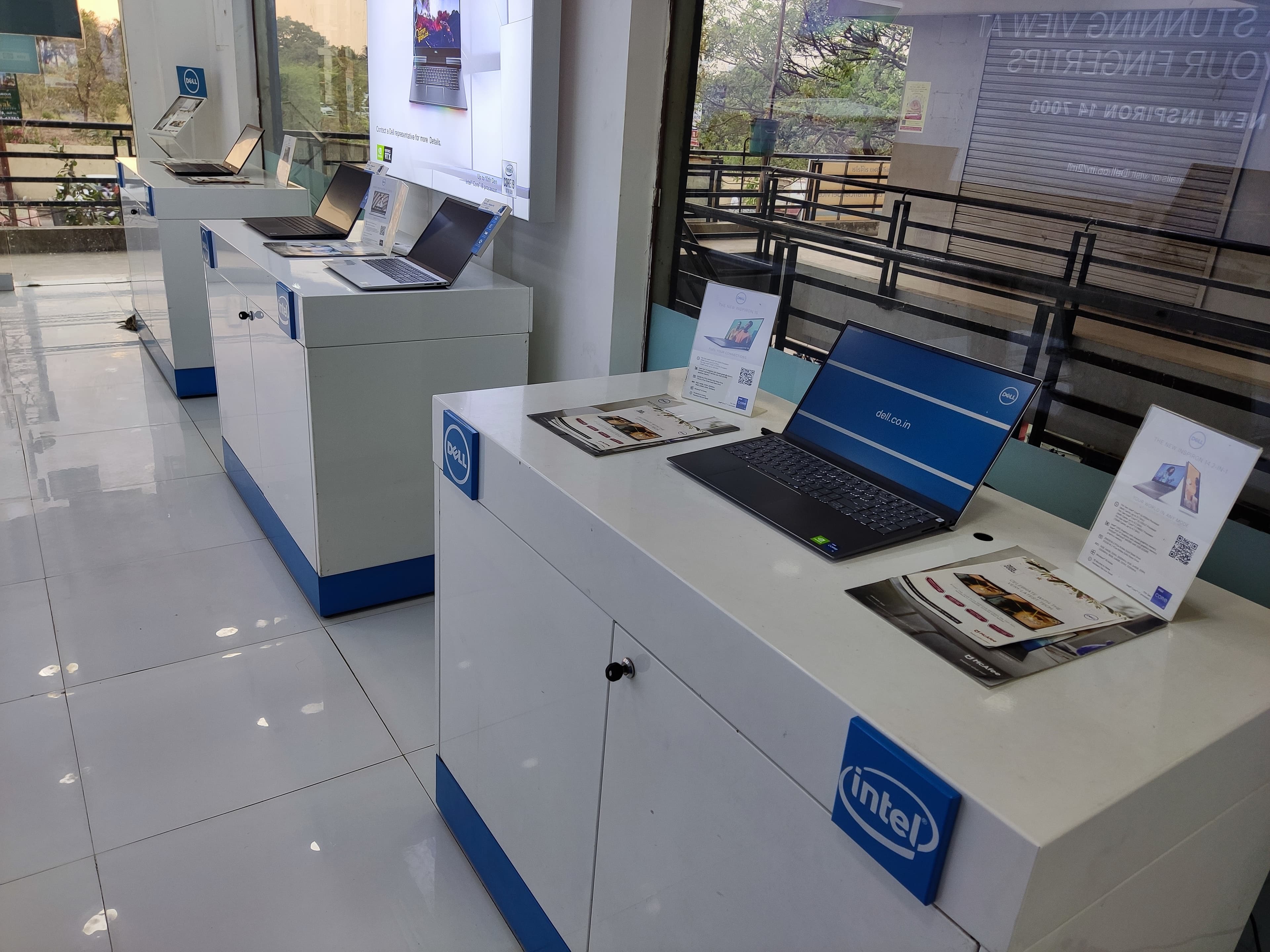 Dell Exclusive Store Junagadh — photo 3