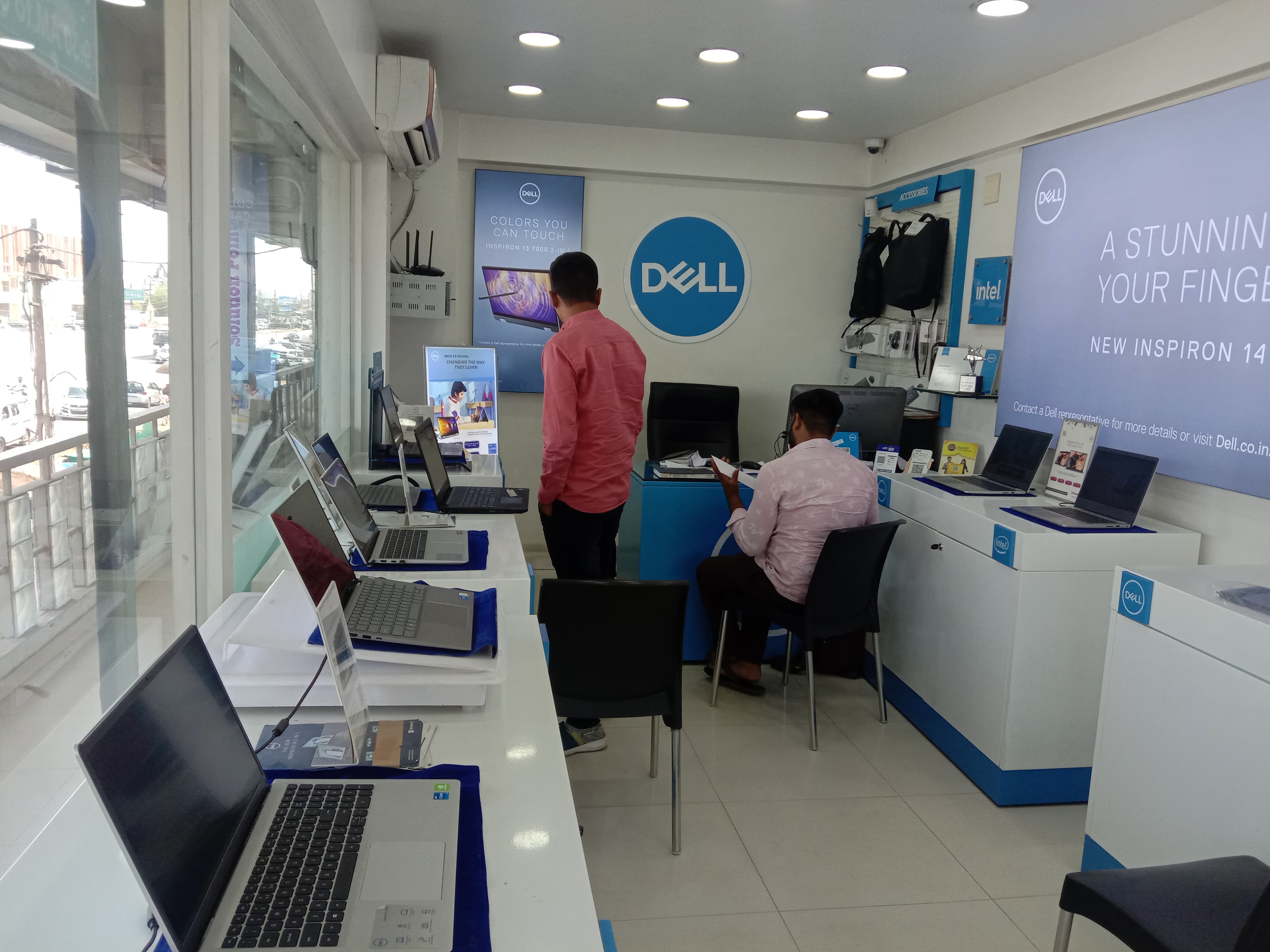 Dell Exclusive Store Mehsana — photo 4