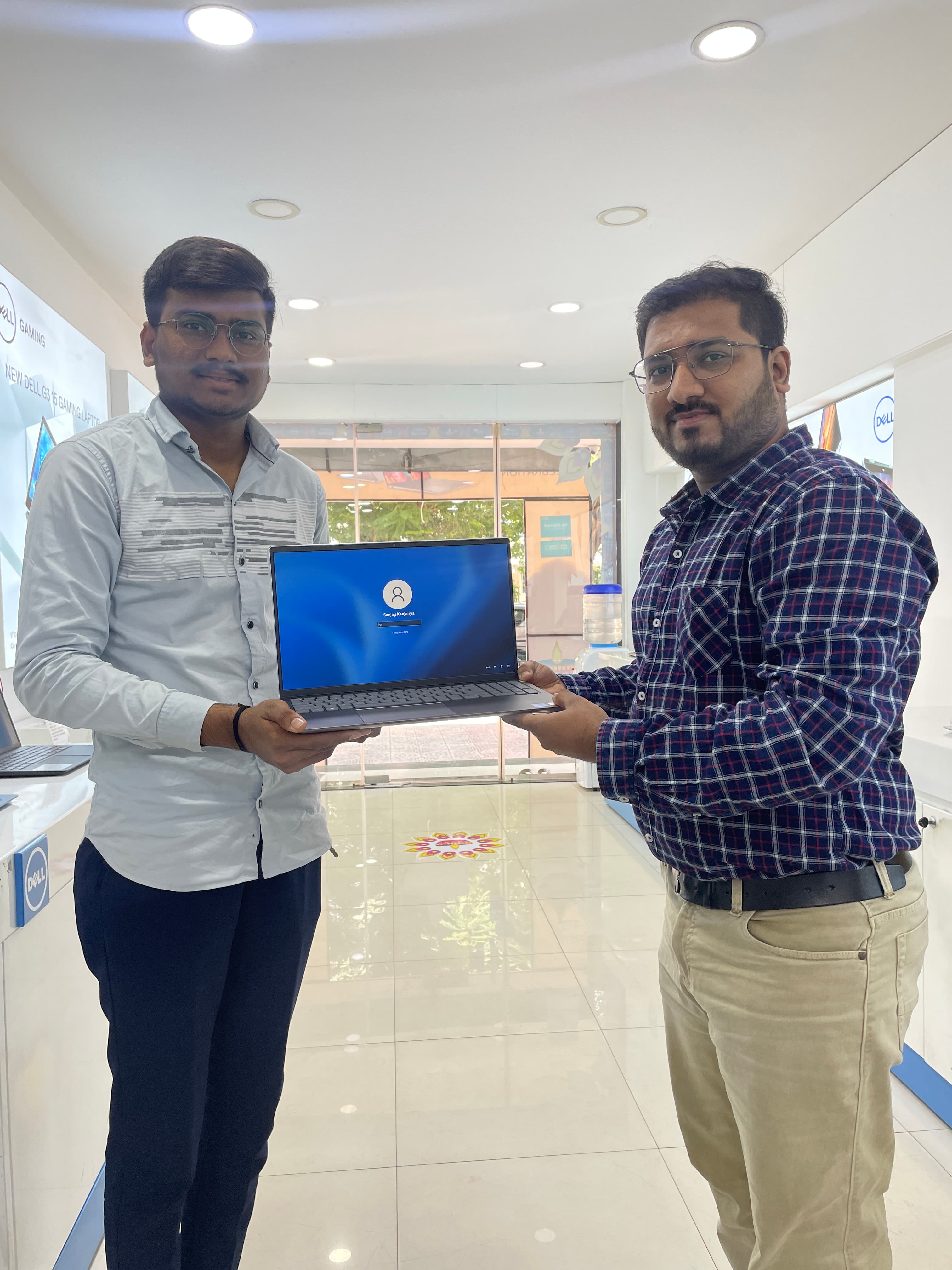 Dell Exclusive Store Adajan — photo 4