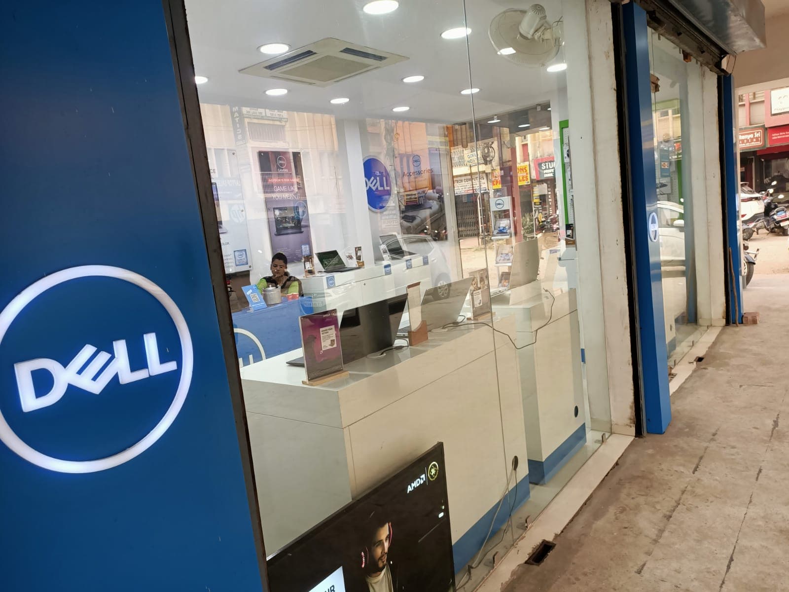 Dell Exclusive Store Bokaro Steel City — photo 4