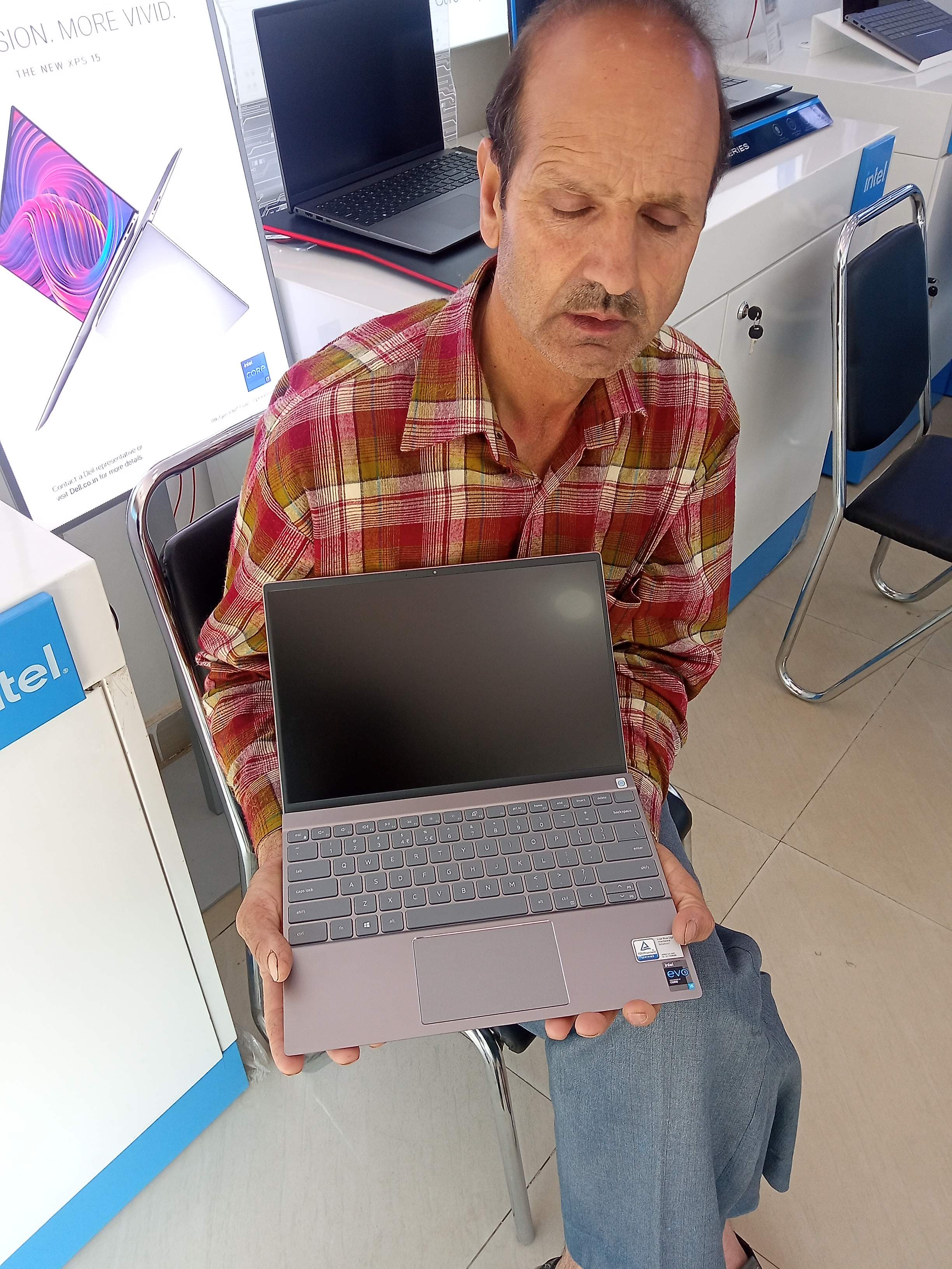 Dell Exclusive Store Anantnag — photo 4