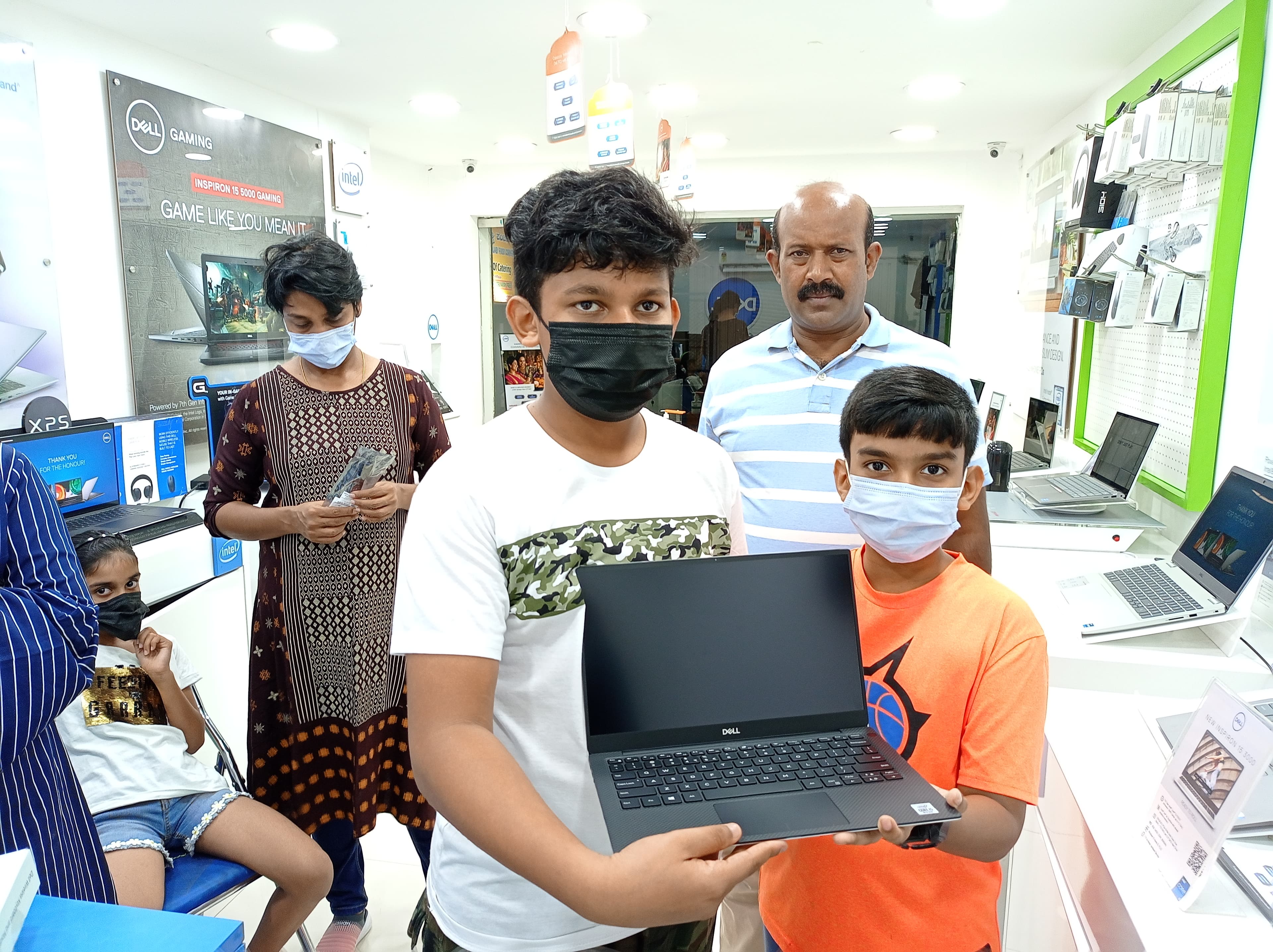Dell Exclusive Store Electronic City — photo 2