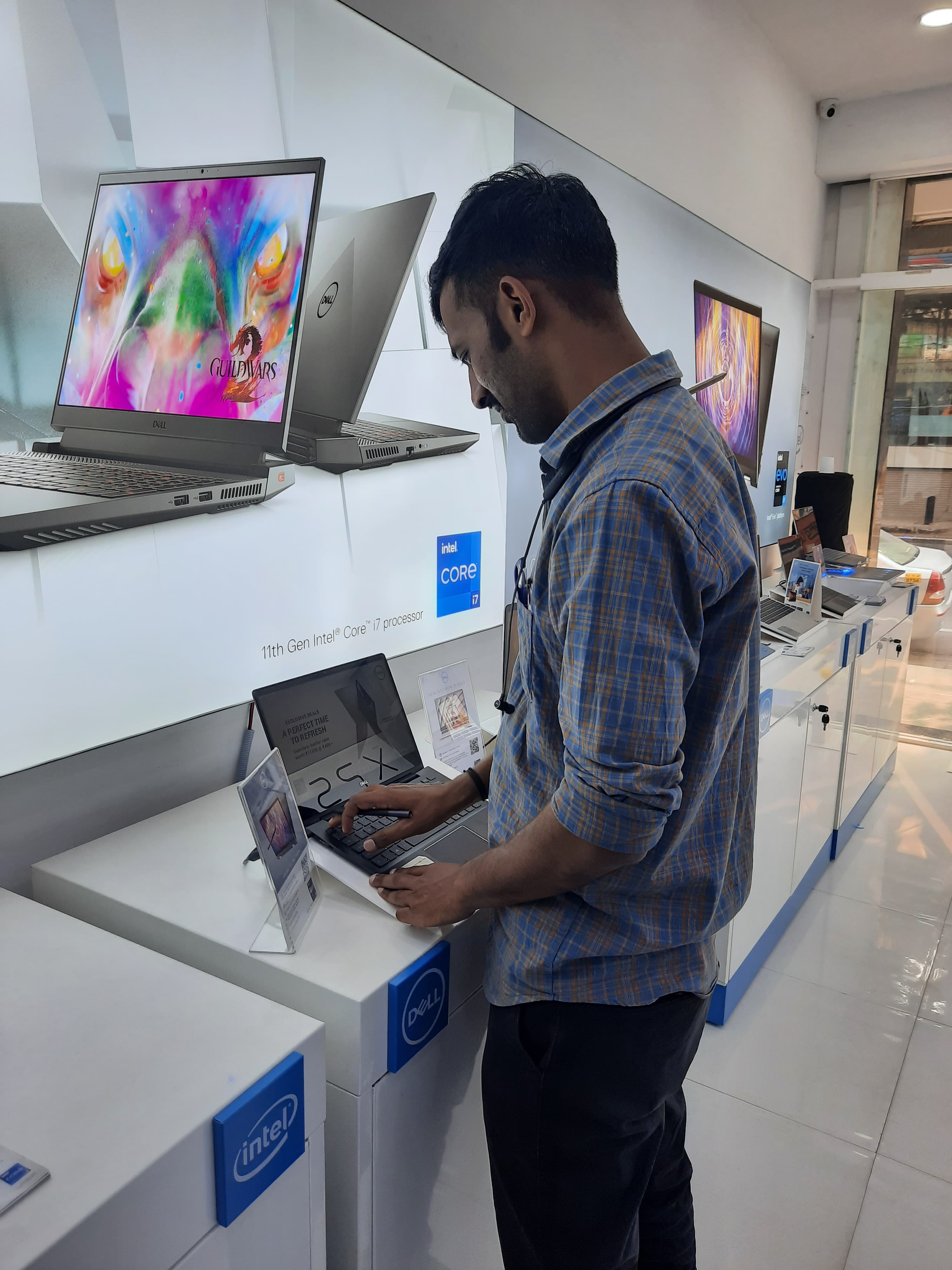 Dell Exclusive Store Koramangala — photo 4