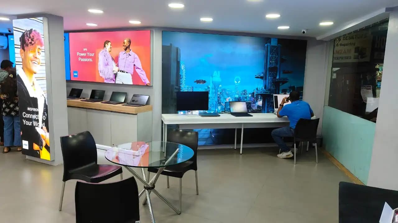 Dell Exclusive Store Sadashiv Peth — photo 3