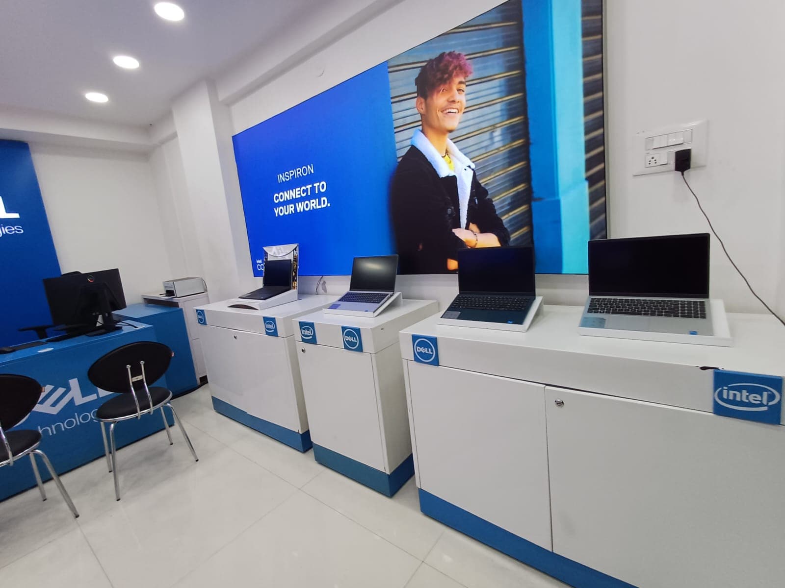 Dell Exclusive Store Satara — photo 3