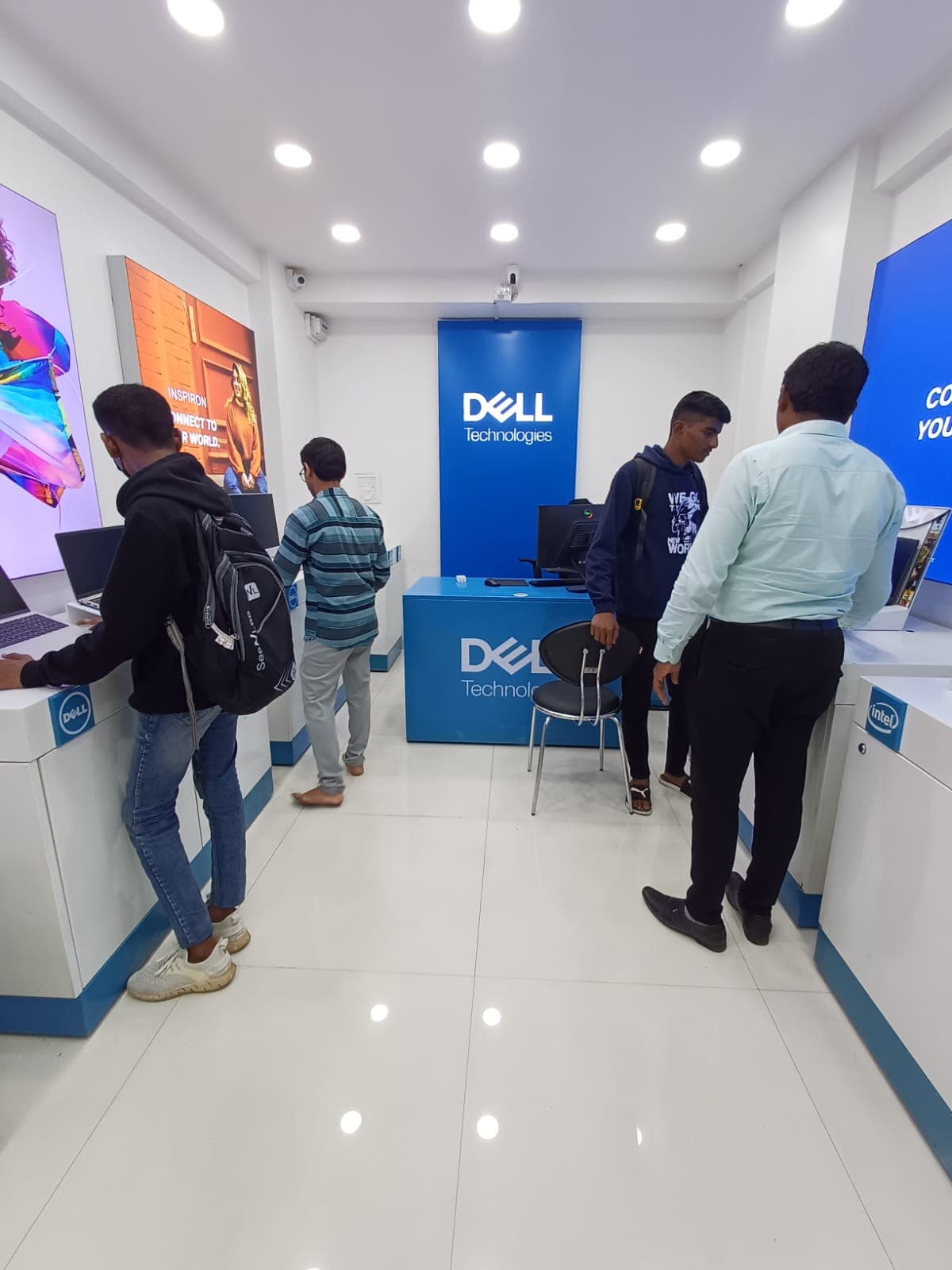 Dell Exclusive Store Satara — photo 4