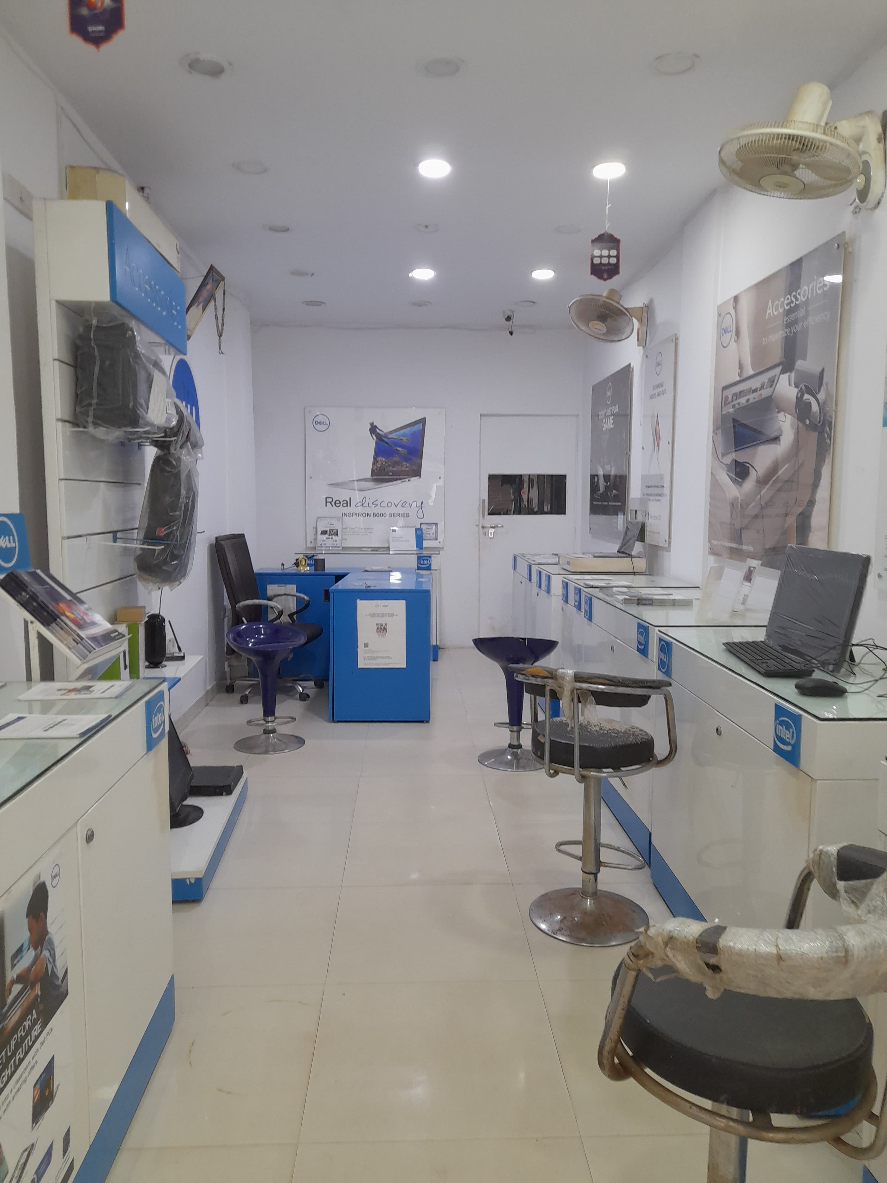 Dell Exclusive Store Ferozpur — photo 4