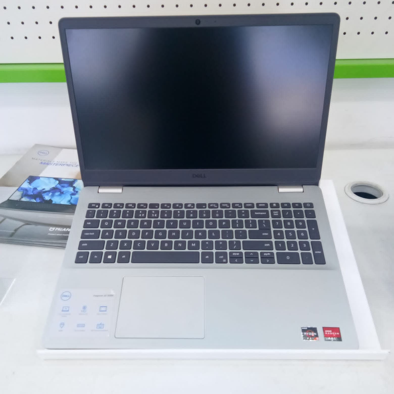 Dell Exclusive Store Vardhaman — photo 4