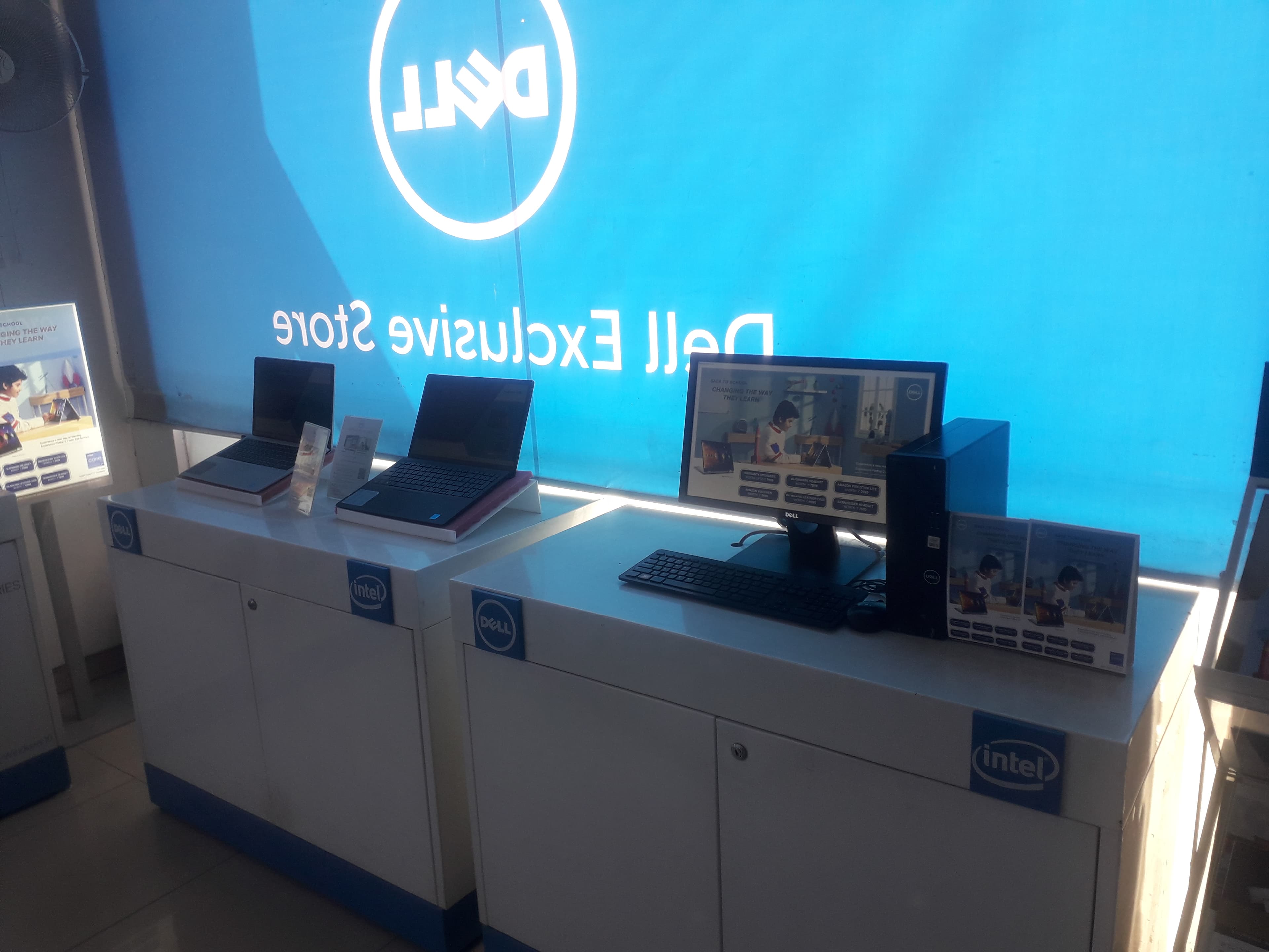 Dell Exclusive Store Jaipur Electronic Market — photo 4