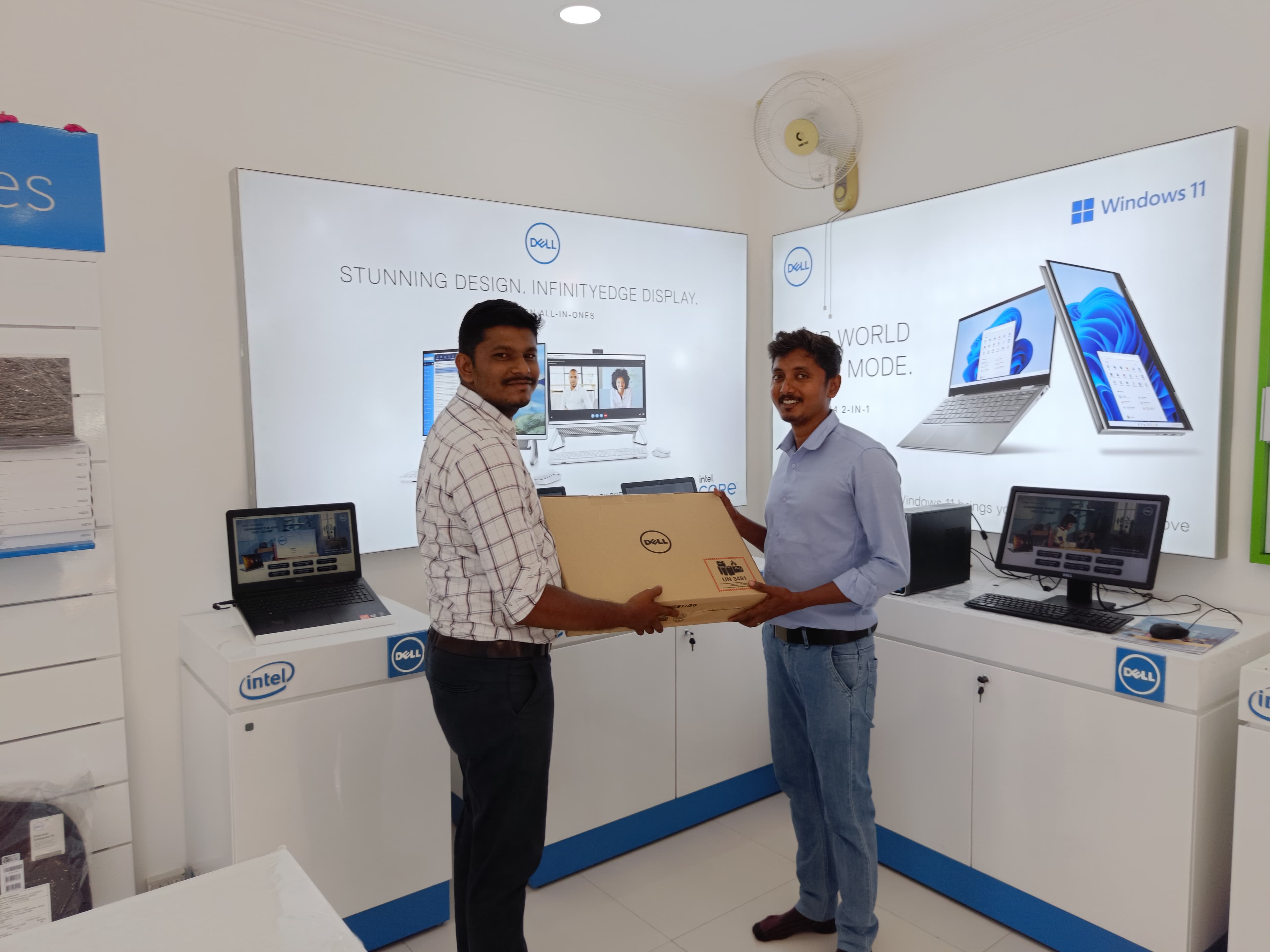 Dell Exclusive Store Erode — photo 2