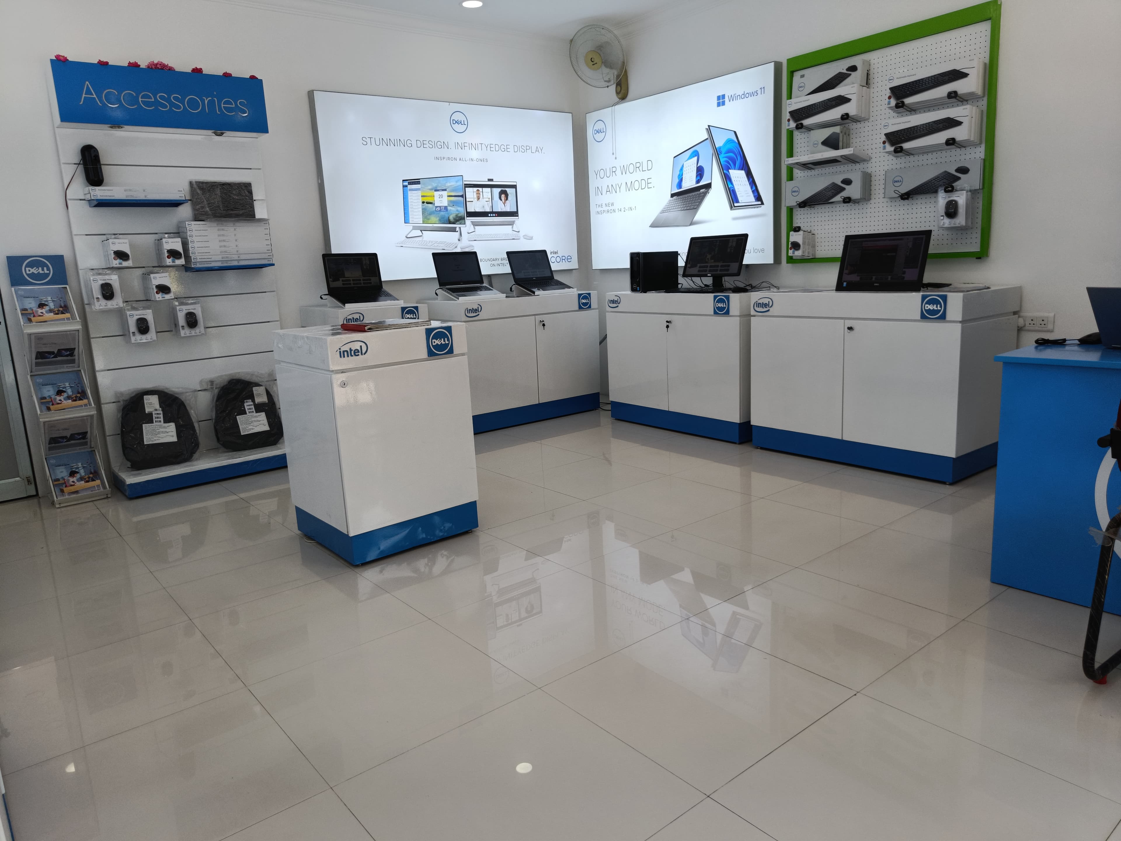 Dell Exclusive Store Erode — photo 3