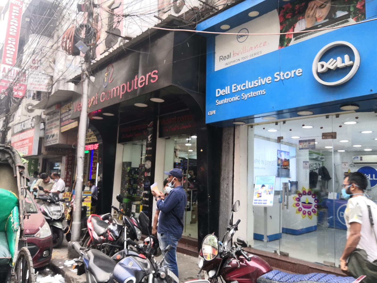 Dell Exclusive Store Ganesh Chandra Avenue, Kolkata — photo 2