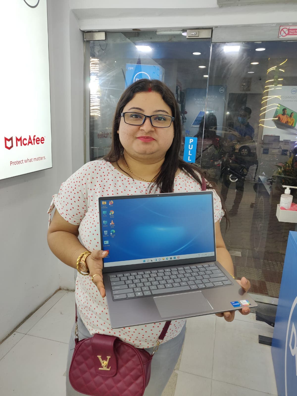 Dell Exclusive Store SaltLake — photo 2