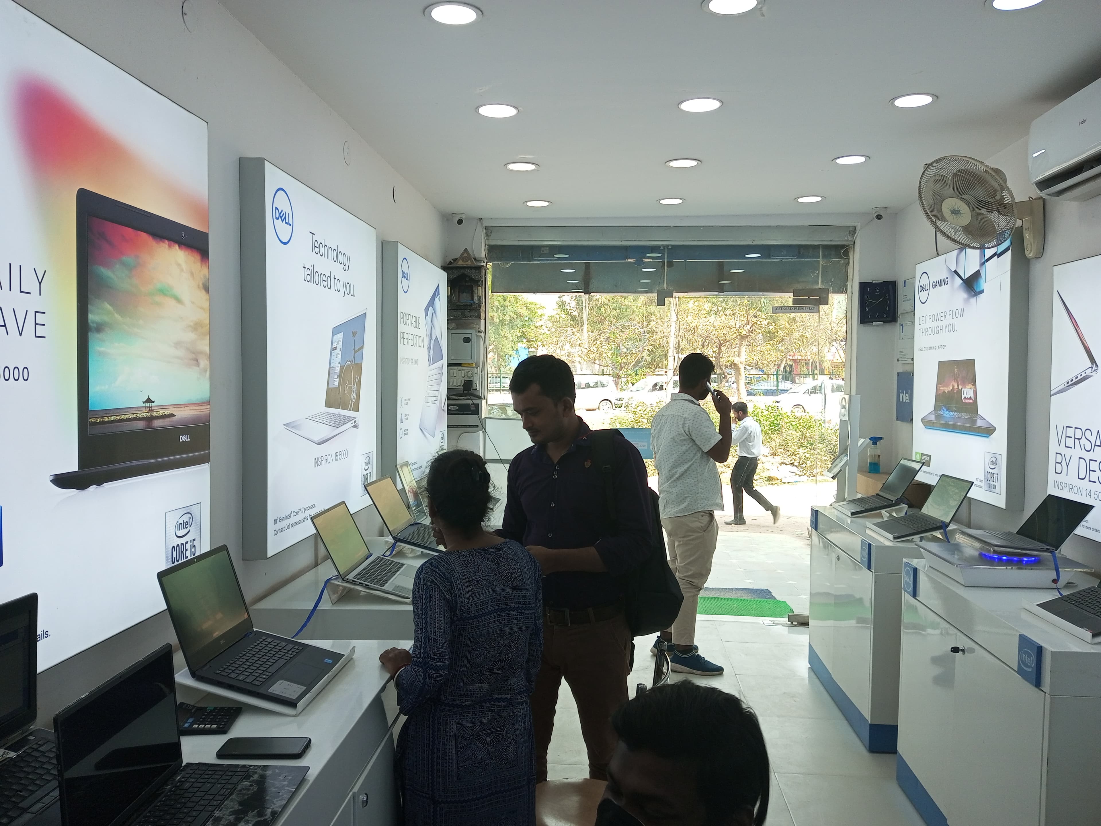 Dell Exclusive Store Royal Computers, Faridabad — photo 2
