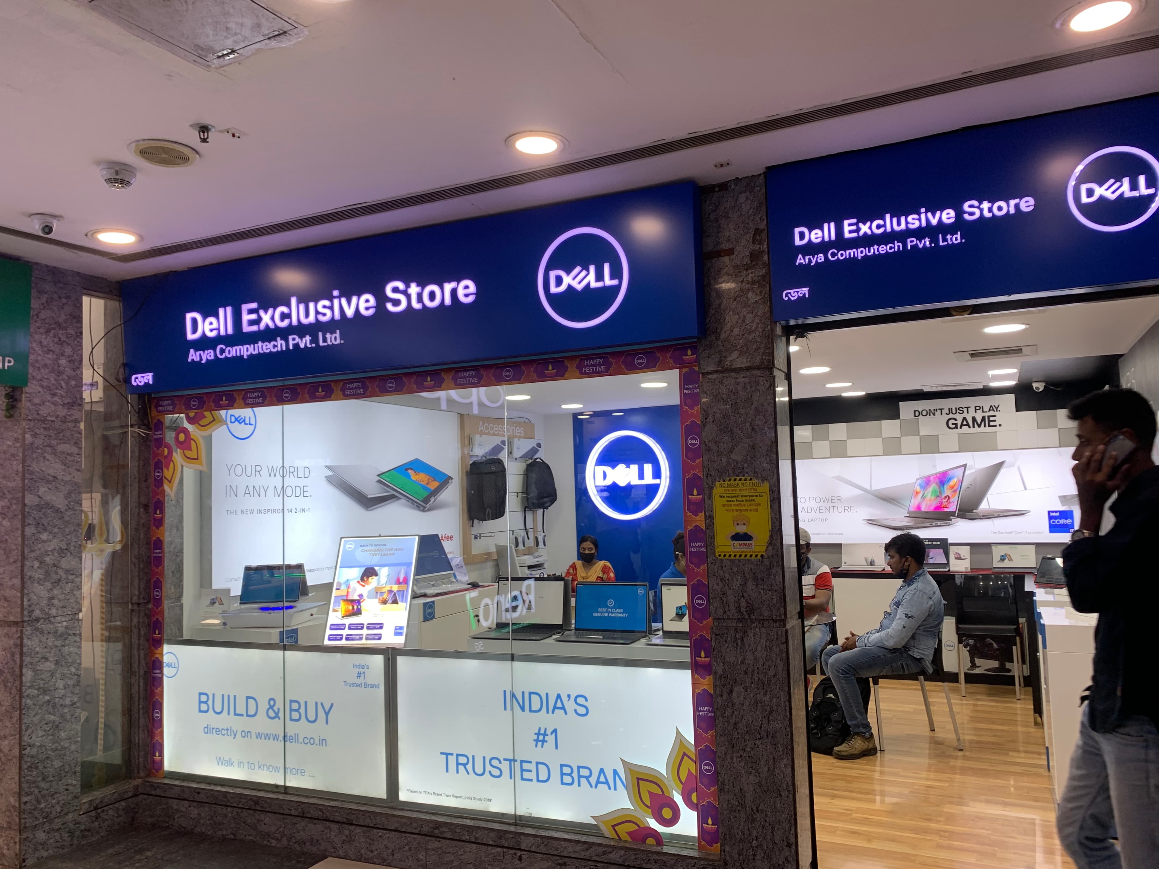 Dell Exclusive Store CR Avenue, Kolkata — photo 3