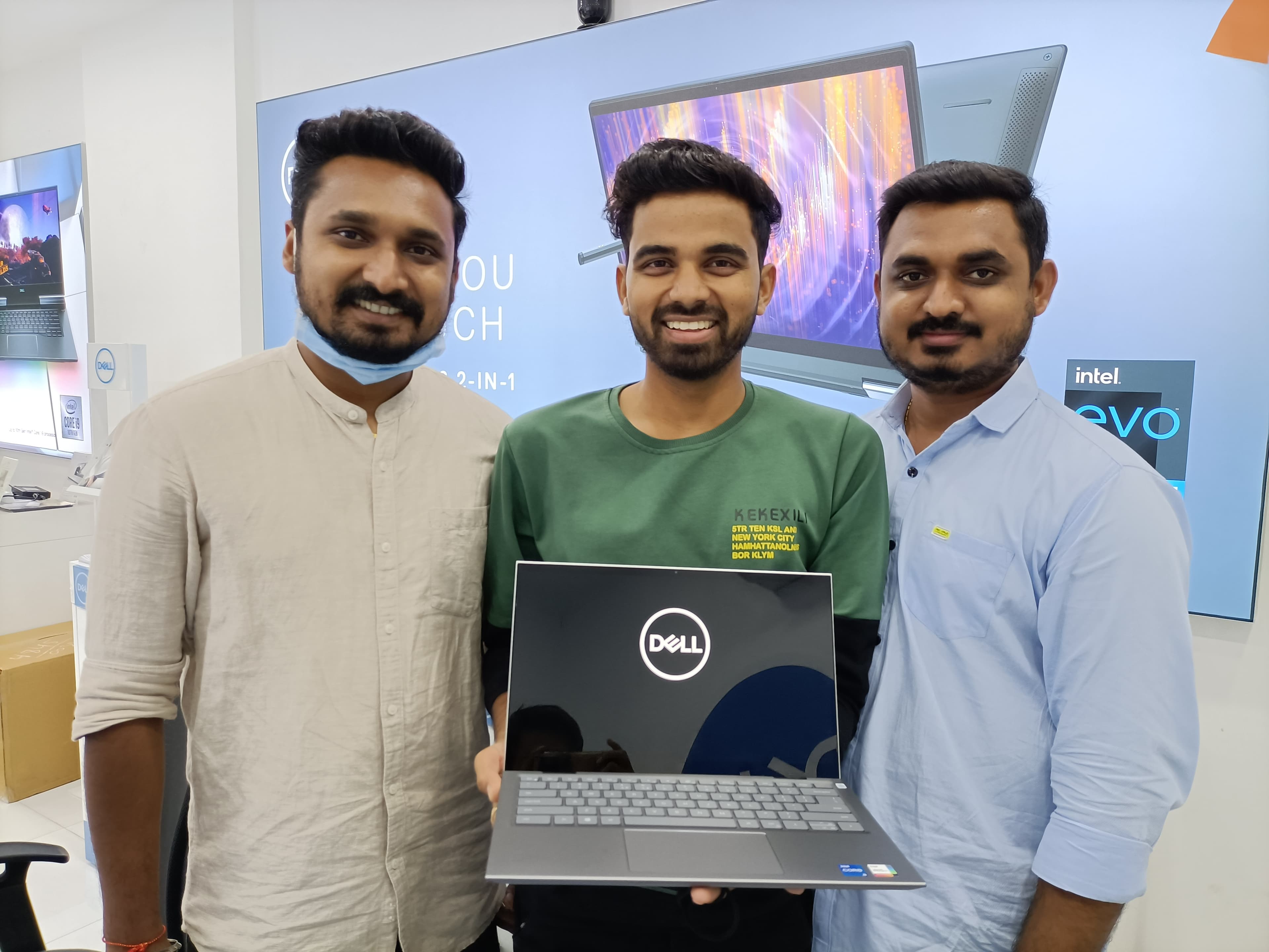 Dell Exclusive Store Canal Rd, Surat — photo 4