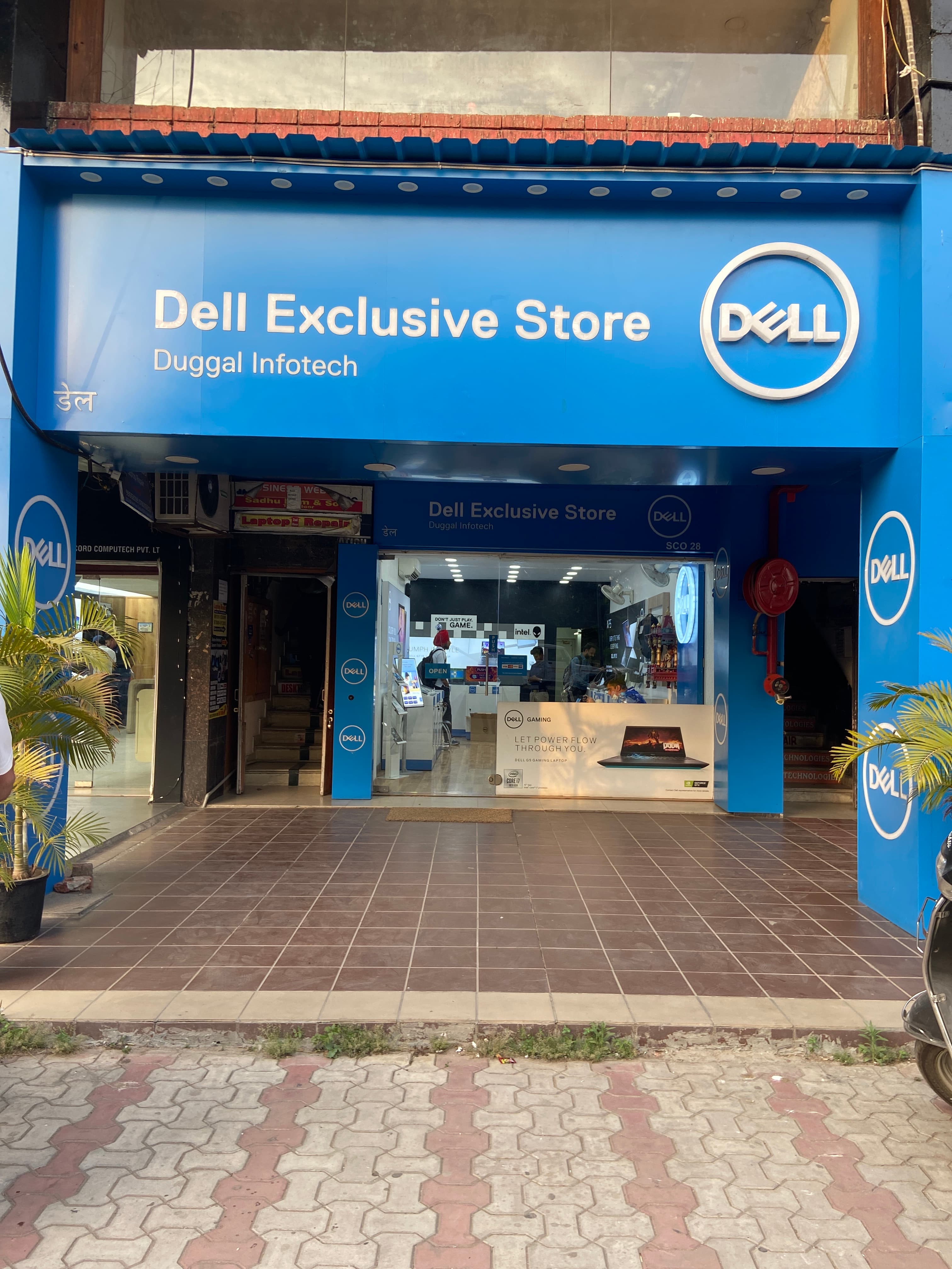 Dell Exclusive Store Dakshin Marg, Tribune Road, Chandigarh — photo 1