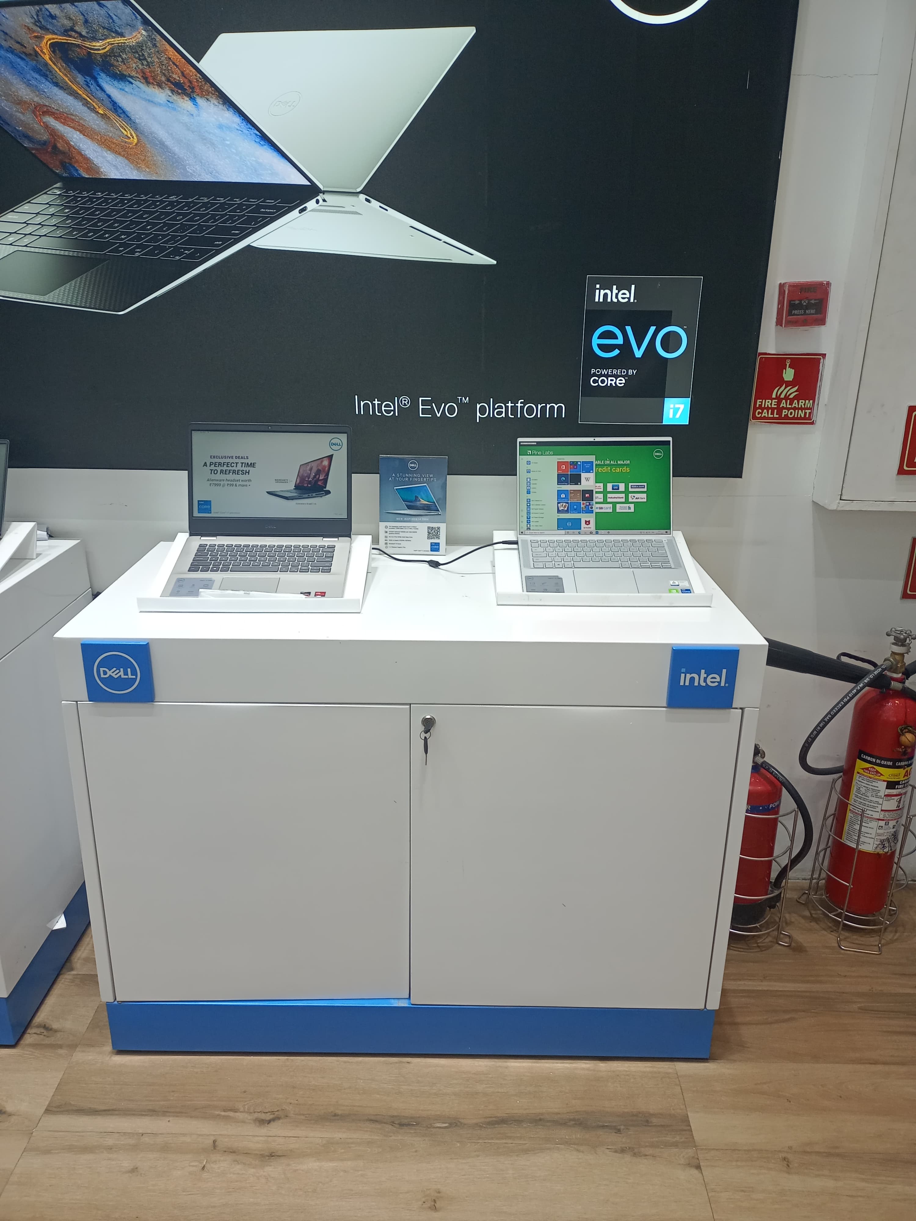 Dell Exclusive Store Phoenix Palassio Mall — photo 3