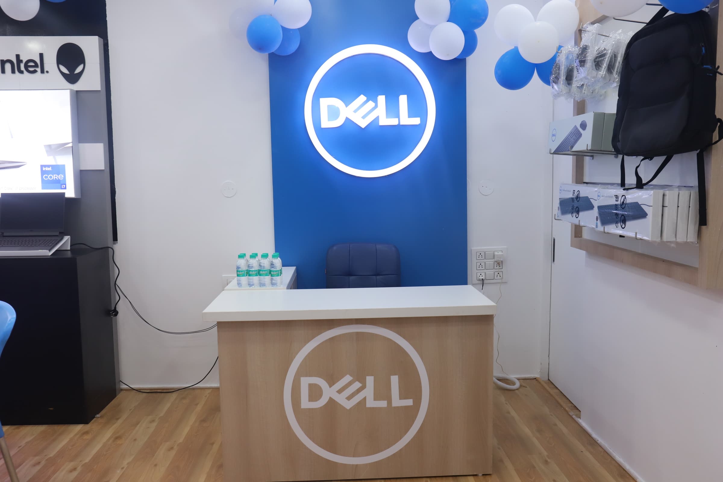 Dell Exclusive Store Sector 67, Gurgaon — photo 4